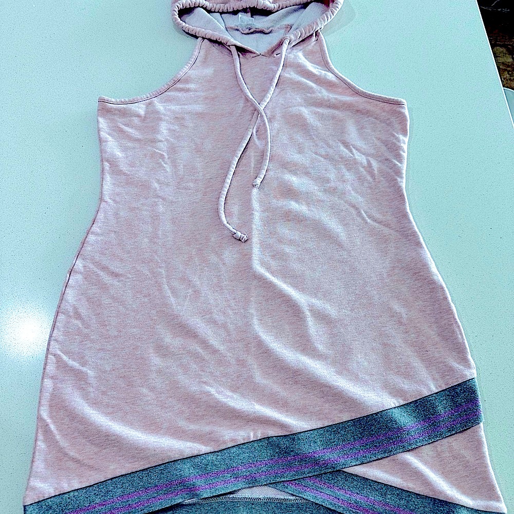Venus Pink Sleeveless Hooded Dress size L.